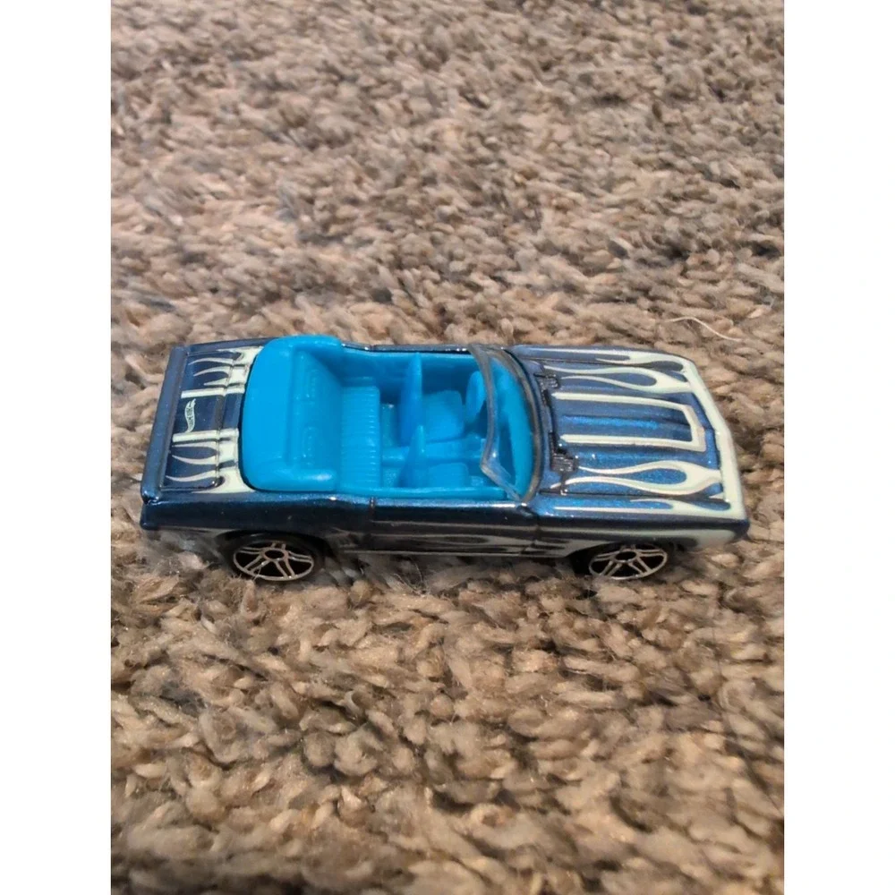 2014 Hot Wheels HW Workshop #213/250 '69 Chevy Camaro Dark Blue/White w/PR5 NM